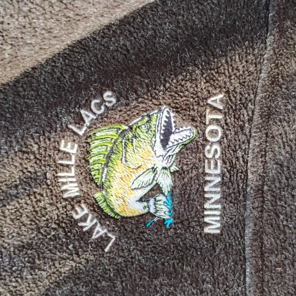 🎣 Lake Mille Lacs 1/4 Zip Up WALLEYE Sweatshirt Jacket Sz M